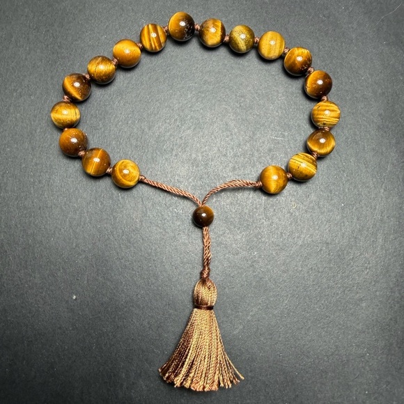 Natural Tiger's Eye Beaded Bracelet Juzu Mala Prayer - Picture 2 of 6